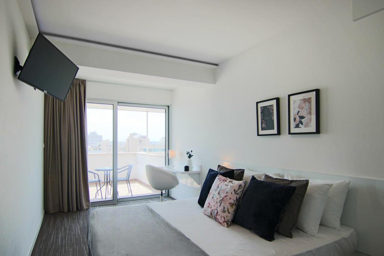 Phaedrus Living: Luxury Suite Nicosia 508 Exteriör bild